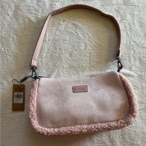 BEARPAW SHEARING BLUSH SHOULDER BAG SOOO CUTE
